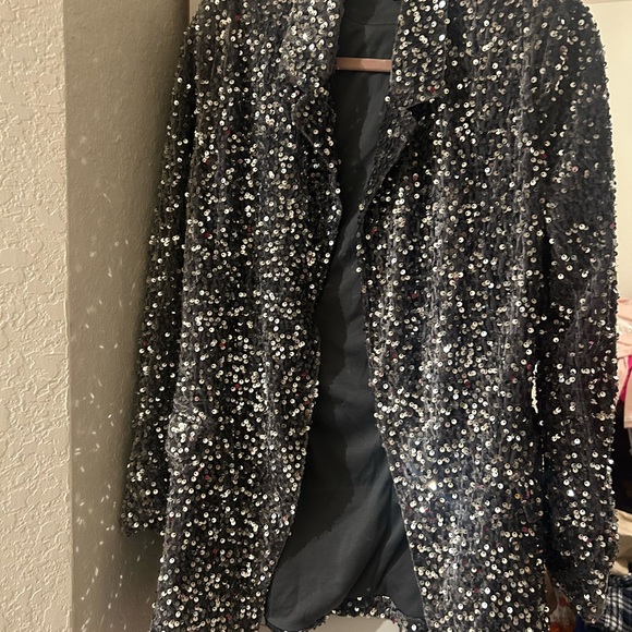 Boo-boo Gorgeous sequins blazer size 12 - Picture 5 of 5